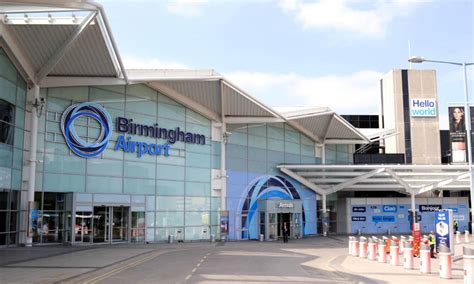 shops at birmingham airport.